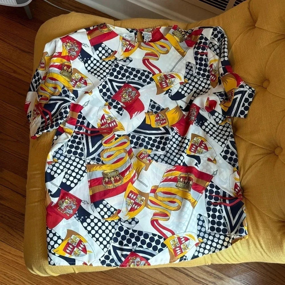 Red, Black, Gold Galinda Wans La Chine Petites Patterned Short Sleeve Top 12P - Picture 5 of 9